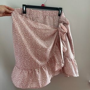 Plus size mini skirt